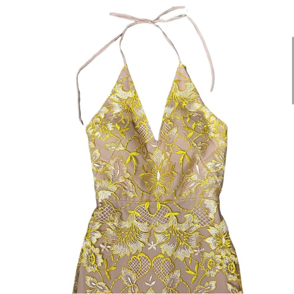 Elegant Gold Yellow Lace Floral Women's Formal Dress / Mardi Gras Ball - Picture 6 of 10